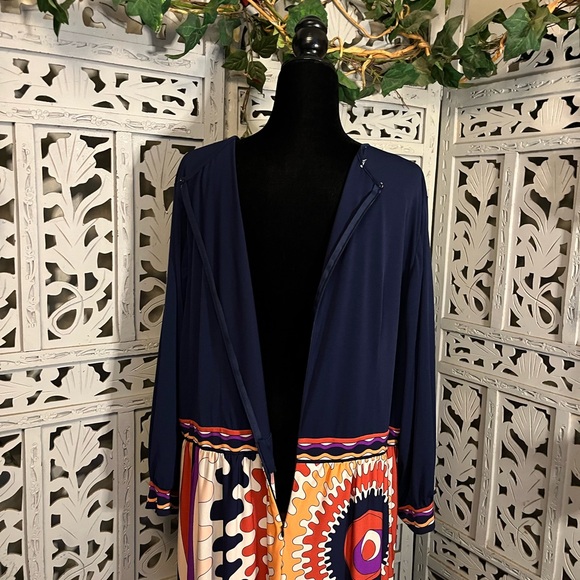 DONNA MORGAN NICE NAVY BLUE WITH GROOVY MULTICOLORS LONG SLEEVE MAXI DRESS - Picture 9 of 11